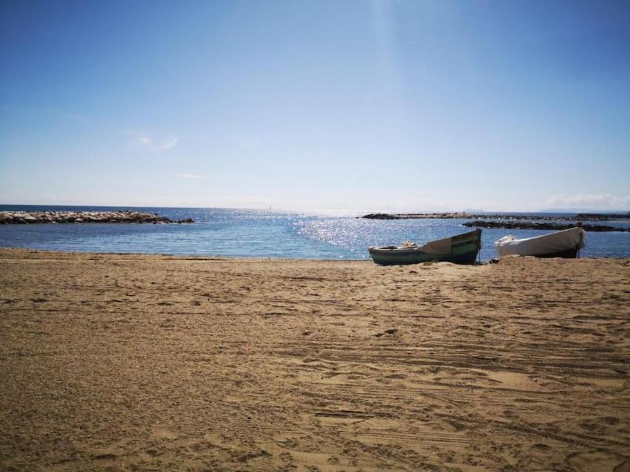 Beachfront San Pedro Alcantara Apartment Marbella