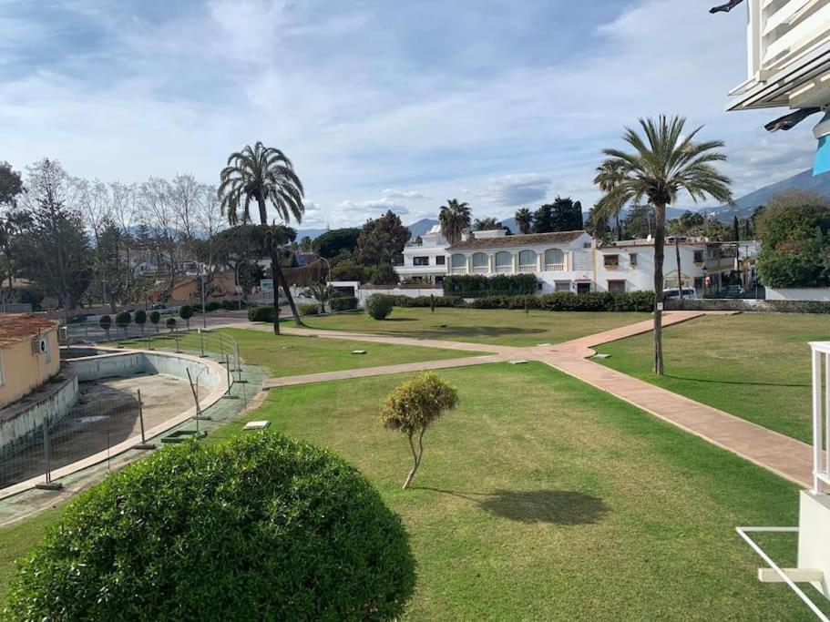 Apartment Beachfront San Pedro Alcantara *